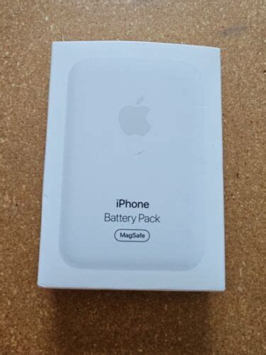 Genuine Apple Iphone Magsafe Battery Pack White Mjwy3ama A2384 Open