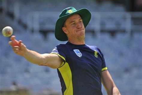 Morkel returns for first Test