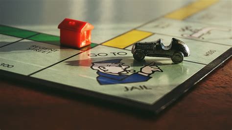 Comment sortir de prison au Monopoly Voici les vraies règles