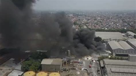 Update Korban Tewas Kebakaran Pt Jati Perkasa Nusantara Bekasi Menjadi