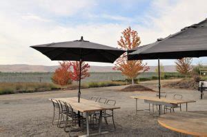 9 Yakima Wineries You Must Visit • Small Town Washington