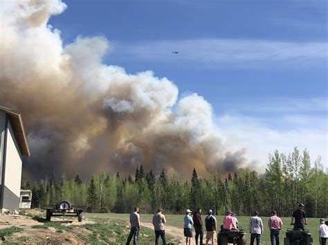 Wildfire Prompts Evacuation Order State Of Emergency In Central B C The Farwest Herald Inc