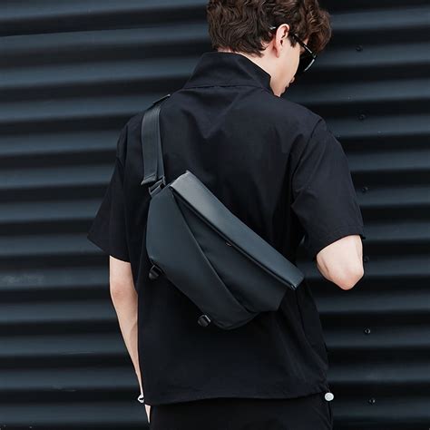 Trendy Men Nylon Crossbody Sling Messenger Bag Male Sling Shoudler