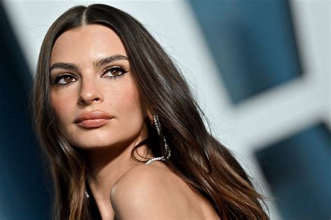 Emily Ratajkowski Just Proved That The Naked Trend Can Be Worn In