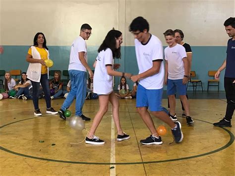 Primeiro dia de aula no período matutino o Colégio Real proporciona