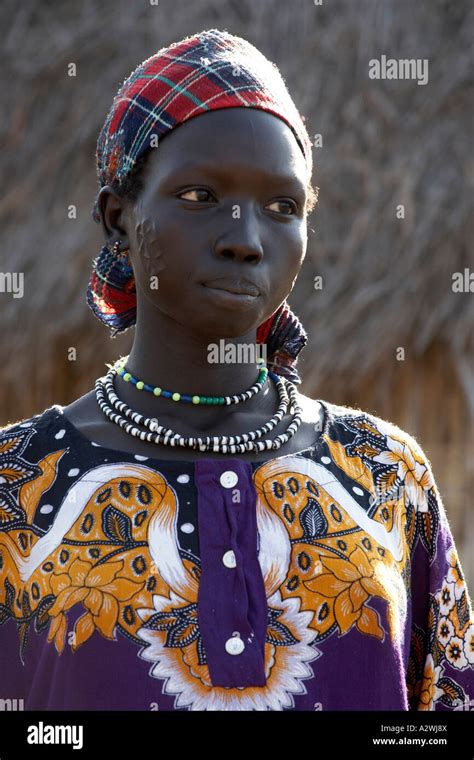 Sudanese origin hi-res stock photography and images - Alamy