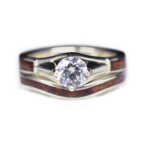 Wooden Wedding Ring Set In 14k White Gold And Diamond