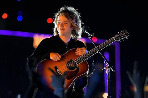 Top 10 Billy Strings Songs