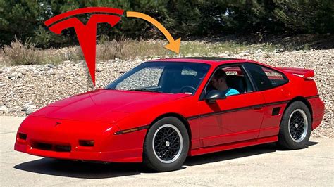 Tesla Swapped Pontiac Fiero Is Like A Tesla Roadster From An Alternate Timeline Gm Inside News