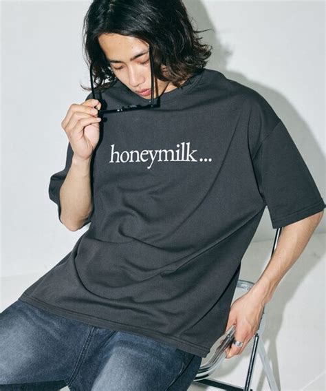 Freaks Store（フリークスストア）の「限定展開 ビッグシルエット ロゴプリント クルーネック Tシャツ Honeymilk（t