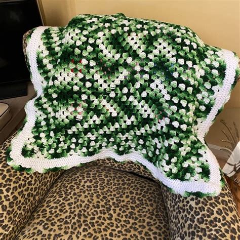 Vintage Other Vintage Crochet Green And White Afghan Lap Blanket