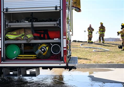 Dvids Images Guard Firefighters Conduct Live Burn Training Image 2