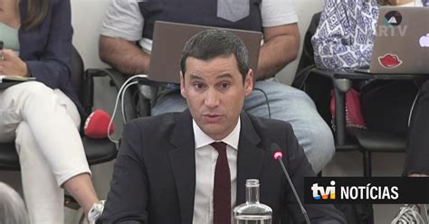 Galamba Não disse à CEO da TAP que devia ir à reunião disse que