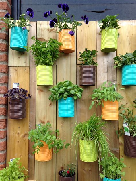 Verticale kruidentuin / herbs graden vertical | Vertical garden design ...