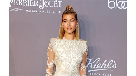 Hailey Baldwin Changes Name To Bieber 8days