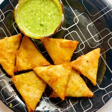 Aloo Samosa Recipe With Tips To Make It Crispy Nabeelafoodhub