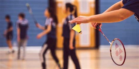 Die Badminton Regeln Schnell Und Einfach Erklärt Bonoboro