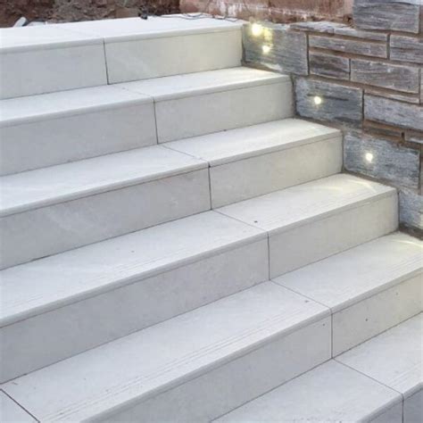 Porcelain Bullnose Steps