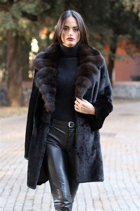 Pin By Sandra Huntington On Clementina Fashion Coat Fur Fashion