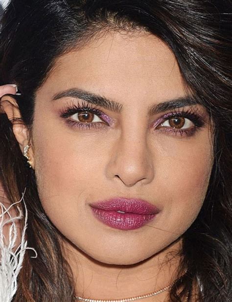 Priyanka Chopra The Bombshell Priyanka Chopra Makeup Olive Skin Makeup Celebrity Makeup Looks