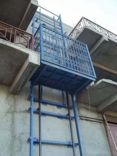 Fabreko Industries Hydraulic Goods Lift At Rs In Ahmedabad Id