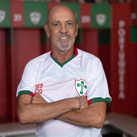 Portuguesa Away Kit