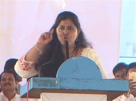 Pankaja Munde Remembering Gopinath Munde On His Birth Anniversary At