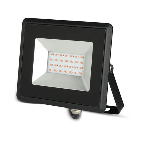 Potente Foco Proyector Led W Smd Serie E En Cuerpo Negro Luz Roja