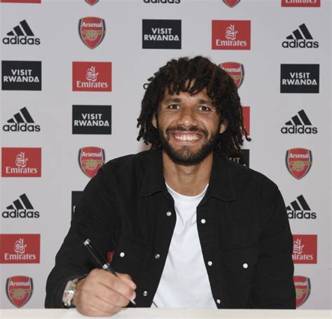 Mohamed Elneny Signs New Deal With Arsenal