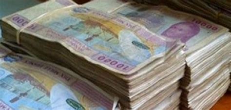 Sénégal 1291 milliards de FCFA en faux billets saisis 2 responsables