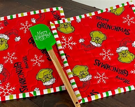 Grinch Quilted Pot Holders Fabric Grinch Christmas Potholder And