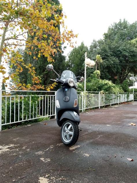 Piaggio Vespa Lx God