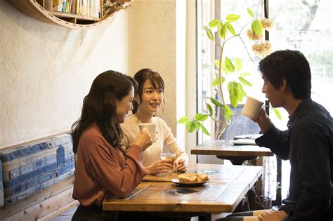 「会わせなきゃ良かった」彼に女友達を紹介する時に気をつけたい3つのこと Magacol