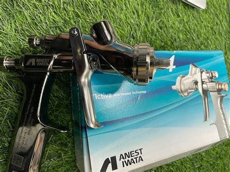 Stainless Steel ANEST IWATA SPRAY GUN W 50 Nozzle Size 1 3 Mm At Rs