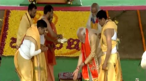 Up Pm Modi Lays Foundation Stone Of Shri Kalki Dham In Sambhal