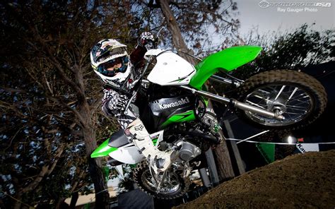 Kawasaki Dirt Bikes Wallpapers Fashion World