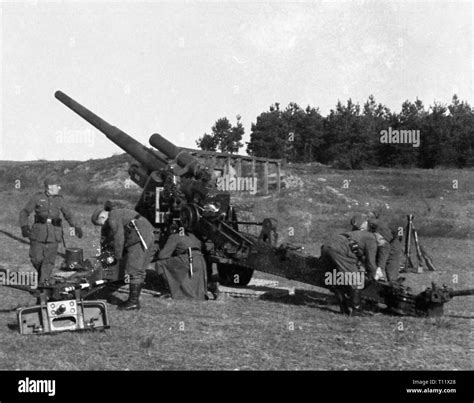 Wehrmacht Heer Leichte Feldhaubitze Lefh Cm Mm German