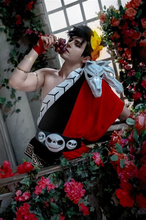 Zagreus cosplay - Hades by GraysonFin on DeviantArt