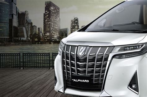 Toyota Alphard Hrd Rent Car Semarang