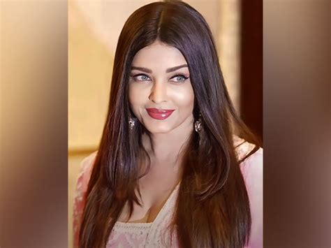 Aishwarya Rai Bachchan Pens Emotional Note On Father Krishnaraj Rai S