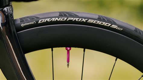 Best Tubeless Road Tyres Faster More Comfortable And Less Puncture