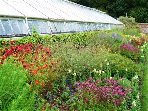 Highclere Castle Gardens, near Newbury & hotels - Great British Gardens