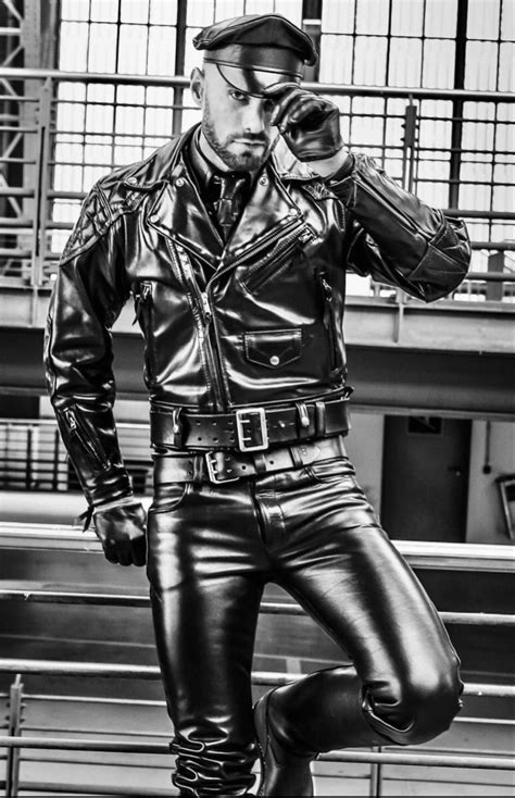 Pin By Davidfarrell On Leather Men Leather Fashion Men Mens Leather