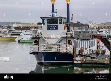 Plymouth Massachusetts Usa September 12 2022 The Pilgrim Bell Apaddlewheel Boat Docked