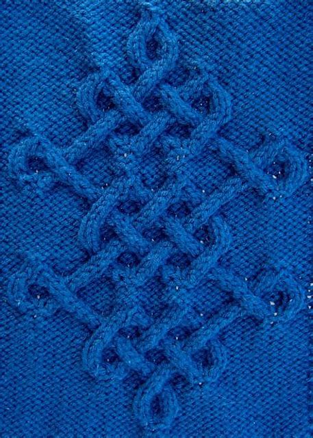 Ravelry Celtic Motif Knot 066 Pattern By Devorgillas Knitting