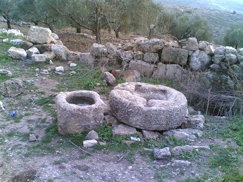 بئر ماء - القرينعه - Bayt 'Ur al-Fauqa - Ramallah - بيت عور الفوقا (בית עור אל-פוקא) - Palestine ...