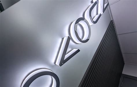 custom signs graphics  london essex signs base