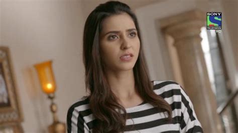 Watch Adaalat Season 2 Episode 10 Online - Shaapit Haveli - SonyLIV