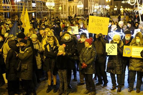 Manifestacja Przeciw Nowelizacji Ustawy O Radiofonii I Telewizji W