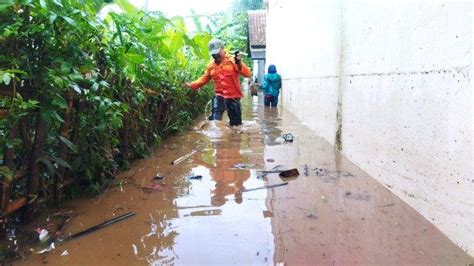 Musim Hujan Potensi Bencana Di Bandung Barat Tinggi Status Siaga